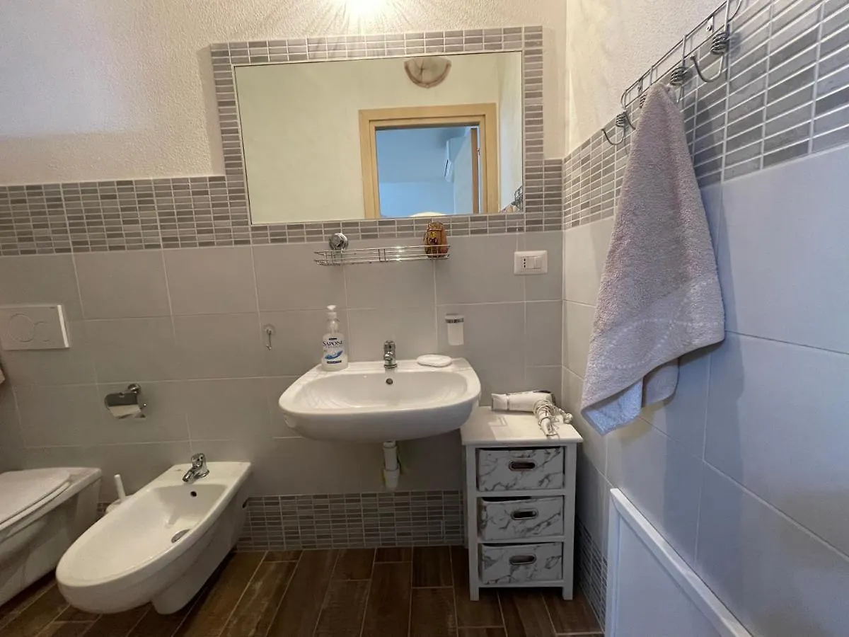Residence Via Sassari Trinità dʼAgultu شقة