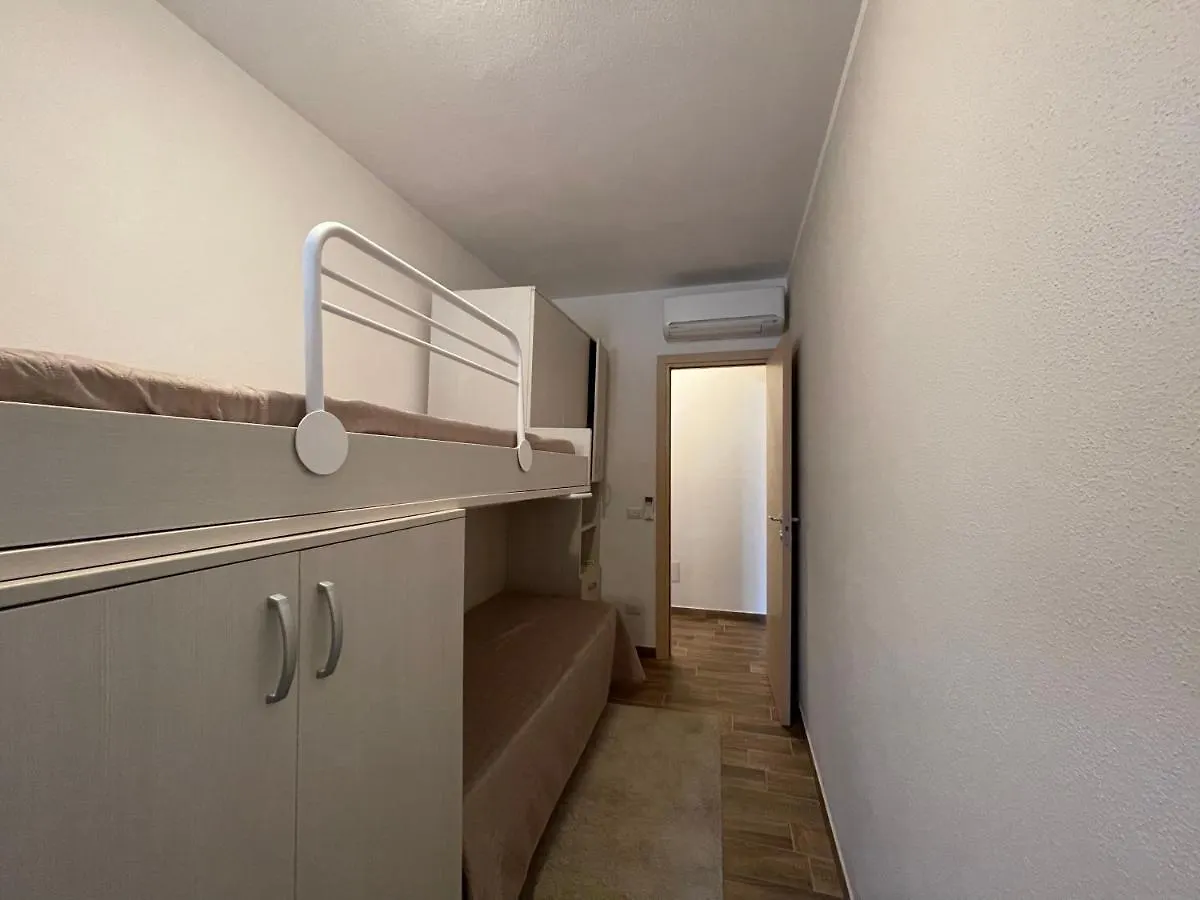 Residence Via Sassari Trinita d'Agultu e Vignola Apartment