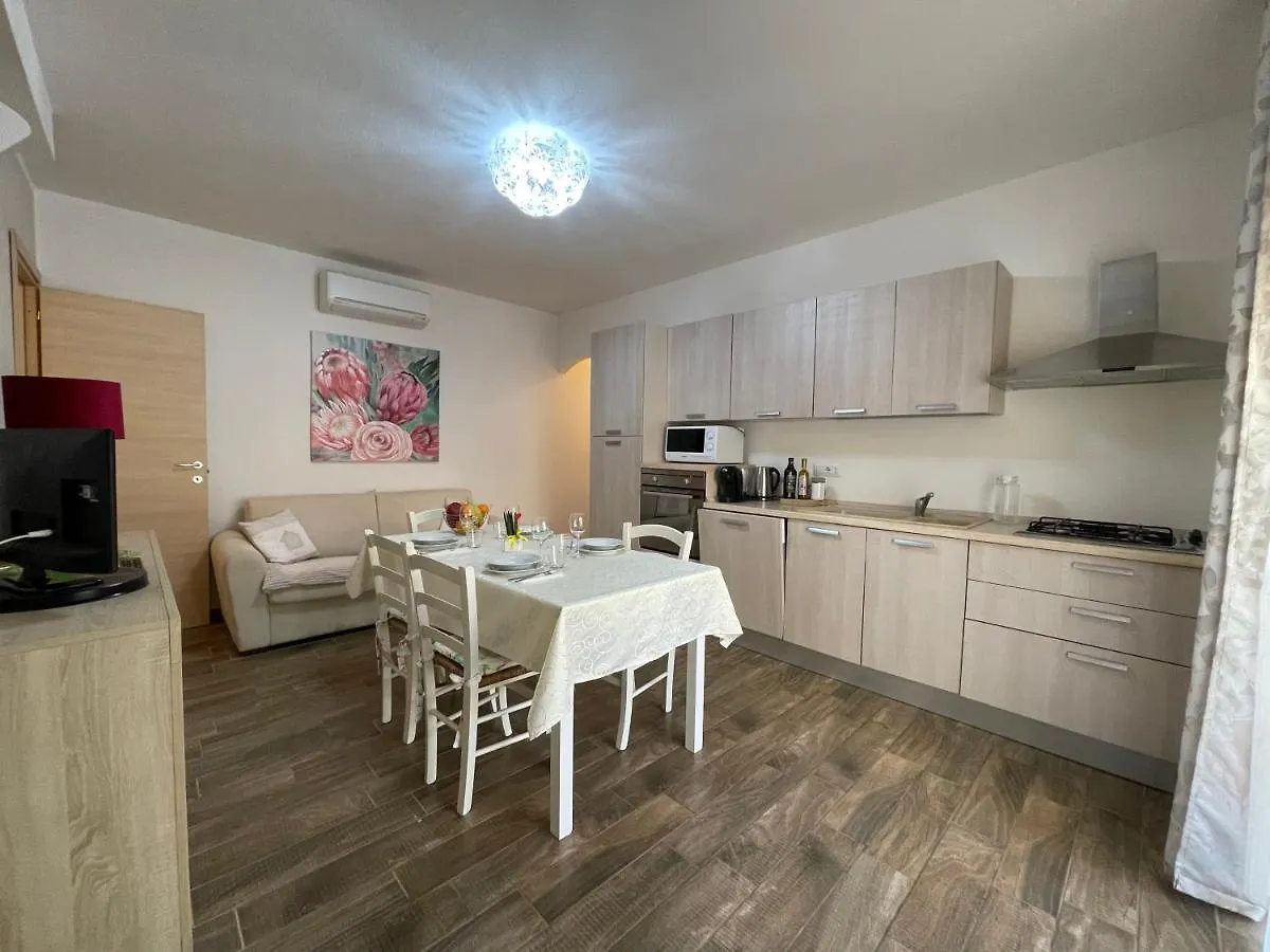 Apartment Residence Via Sassari Trinita d'Agultu e Vignola Italy
